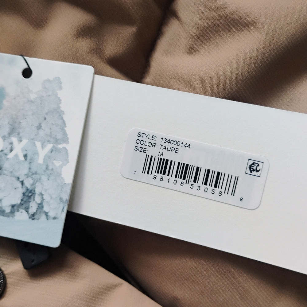 ROXY NEW Ellie Quilted Insulated Puffer Jacket - Picture 14 of 15